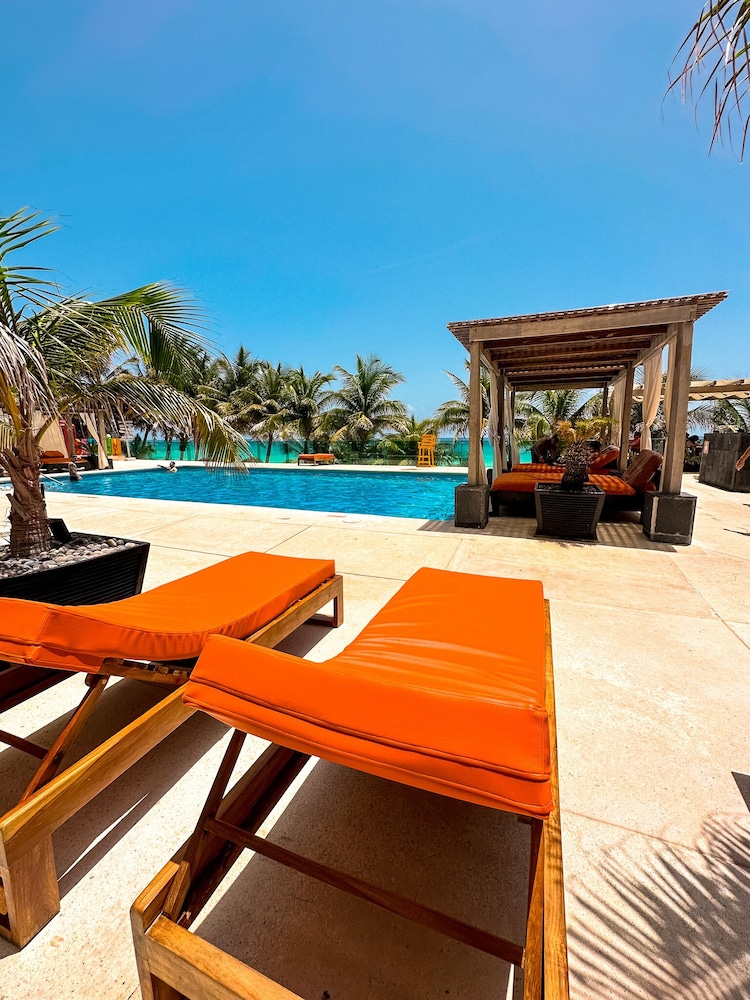 Flamingo Cancun All Inclusive 50