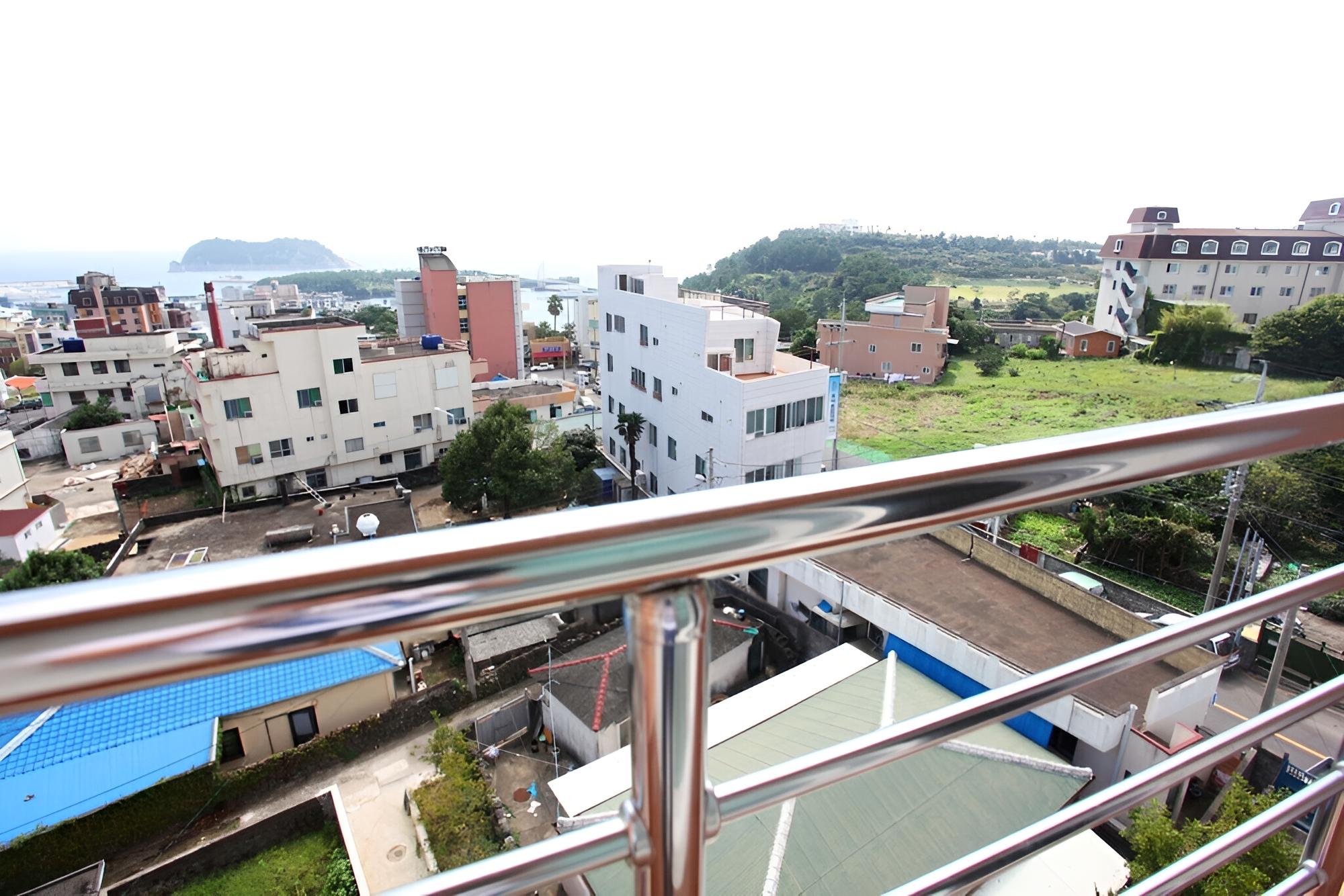 Seogwipo Venezia view 3