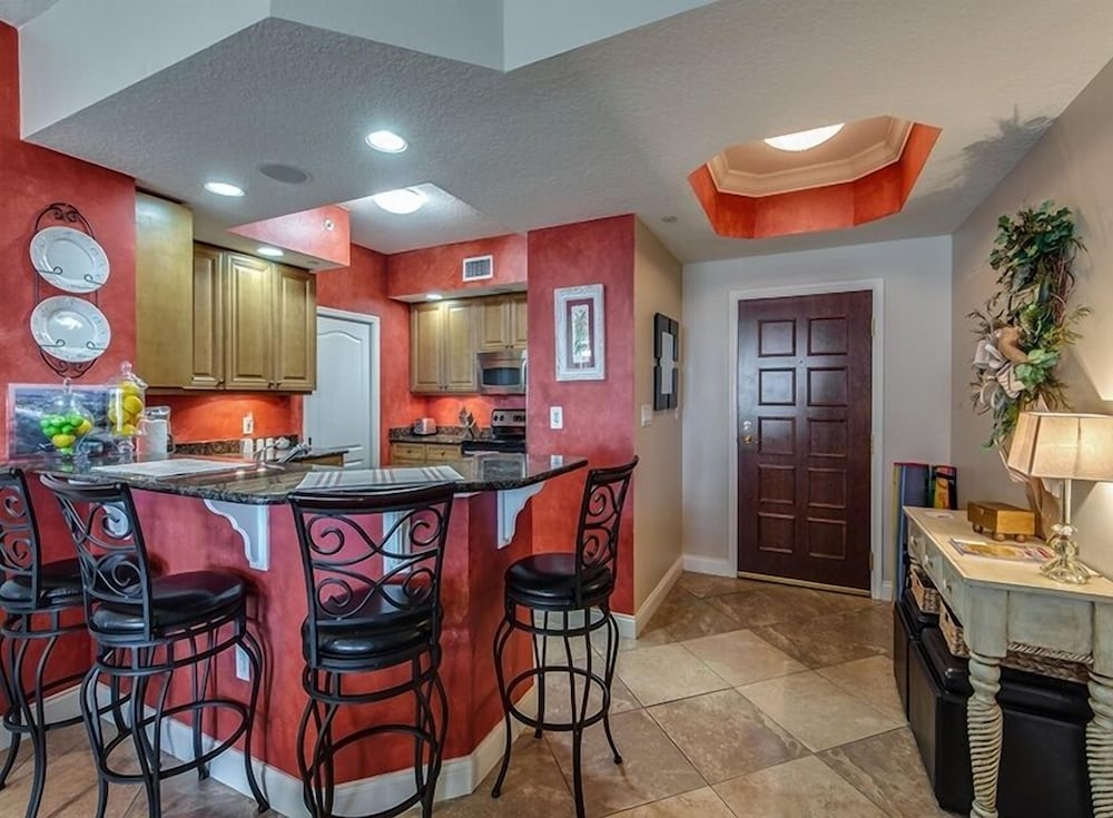 Belle Harbor Suite 604 - Monthly Beach Rental 2 Bedroom Condo view 4