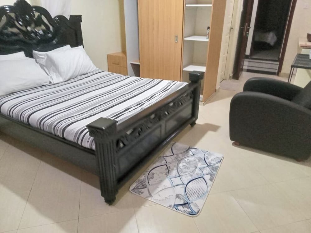 Acara Place Kisumu
