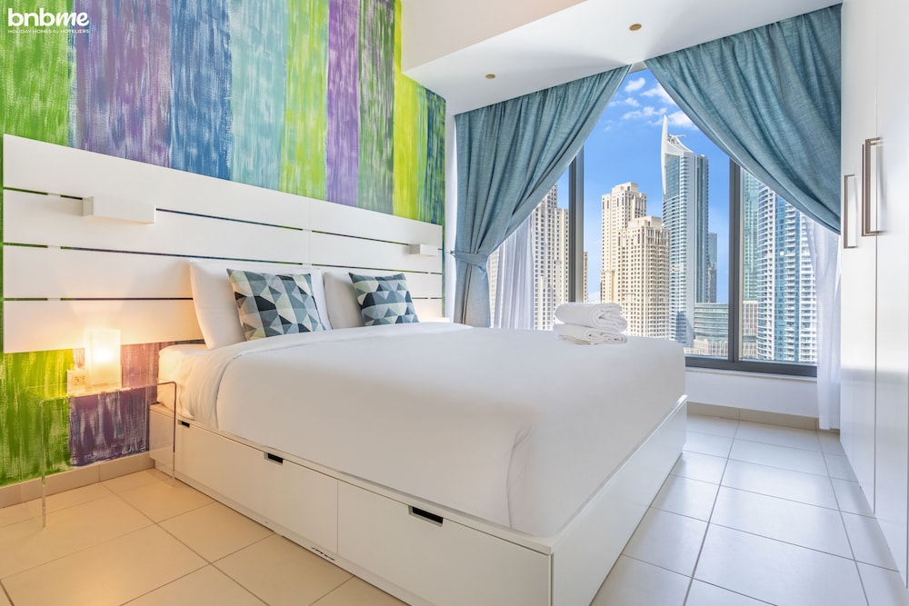 1B-Silverene-1704 by bnbmehomes
