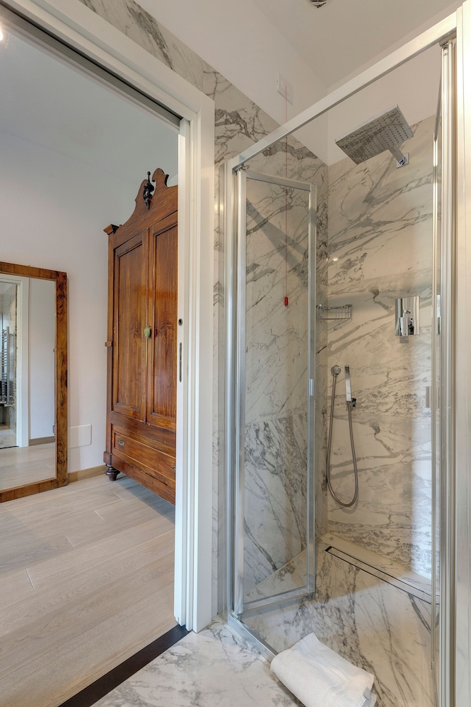 Entire Hilltop Villa With Private Pool In Palazzuolo Sul Senio