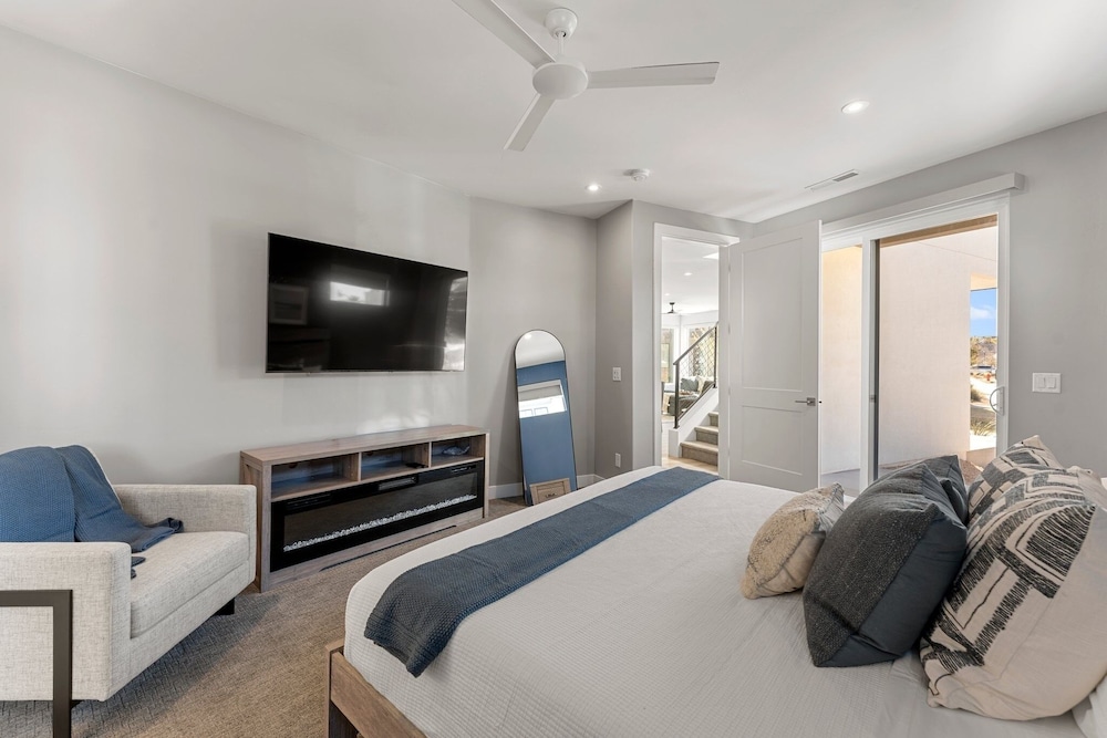 Olympic Escapes Silver 4 Bedroom Townhouse
