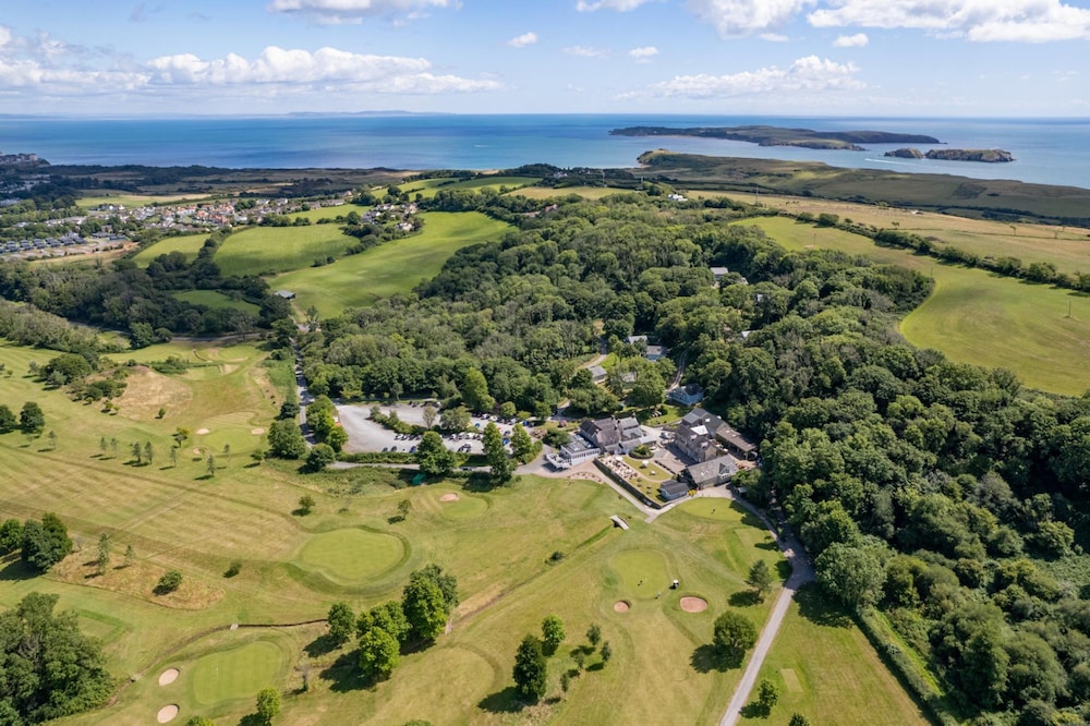 Lodge 5 Longbury - Luxury Lodge Woodland Views Restaurant and Spa Facilites