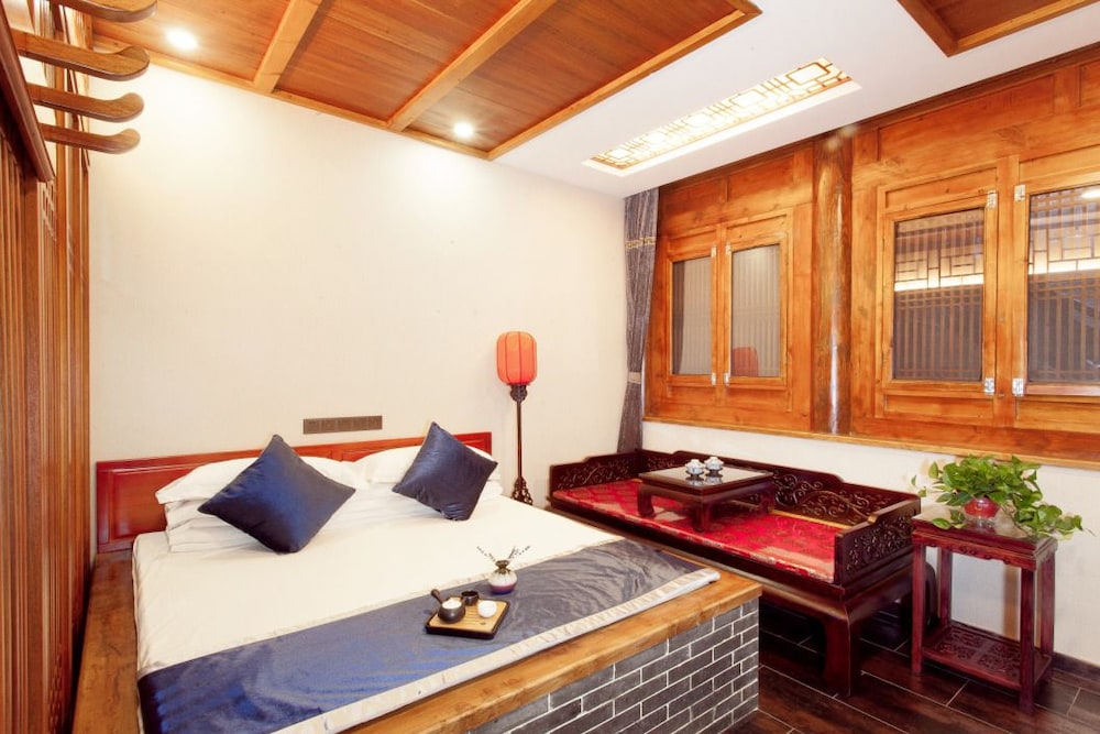 Hanruicheng Inn