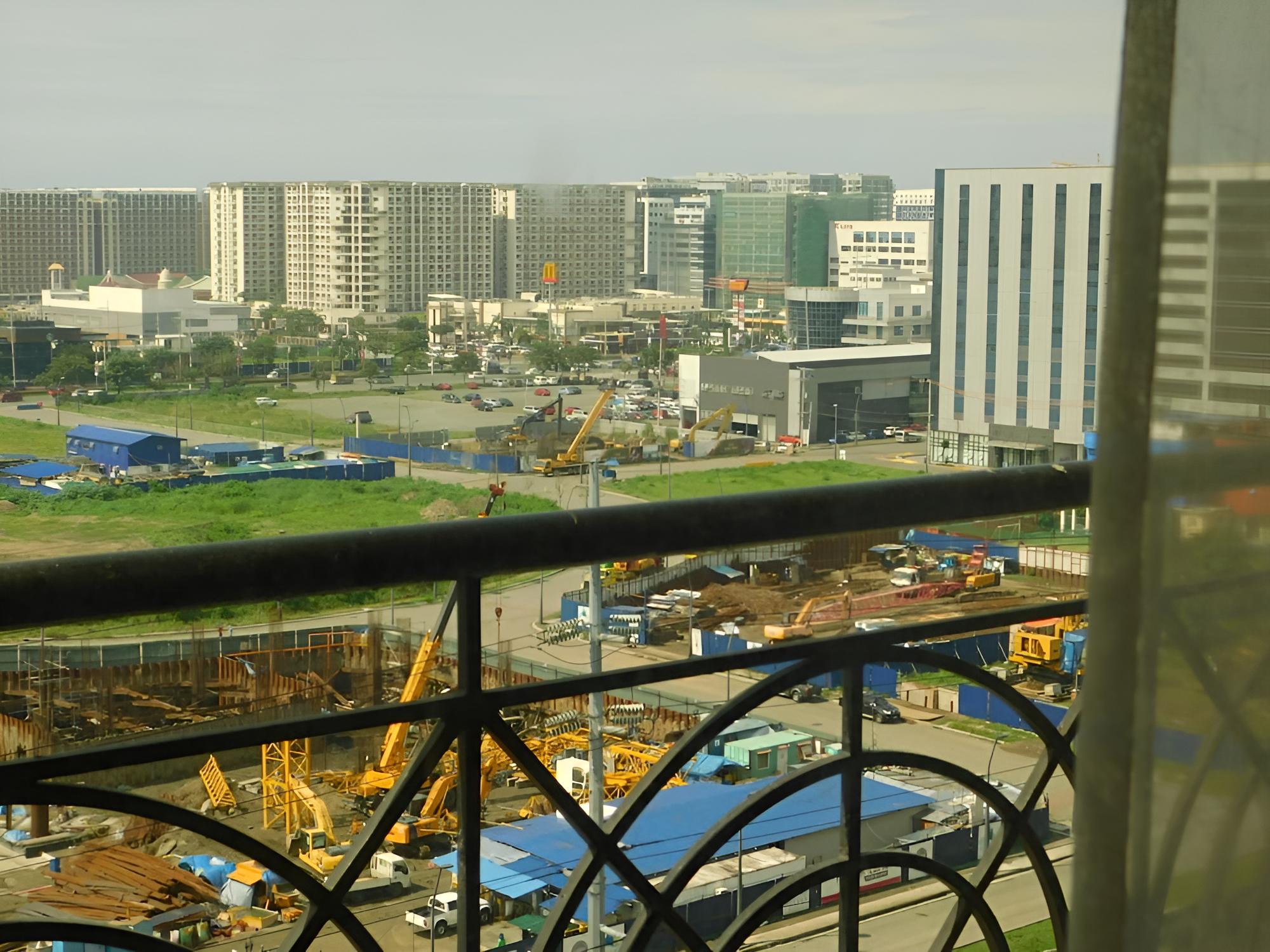 OFW at Crowne Bay Tower