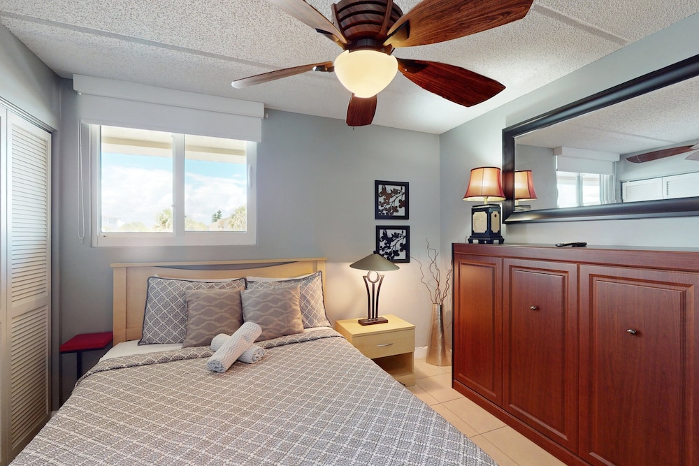 Ponce Inlet I