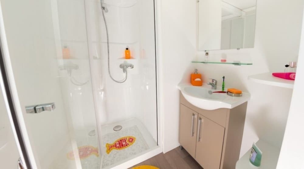 Mobile Home in Bessan With Communal Pool