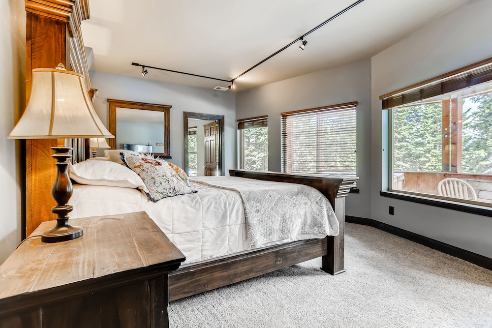 Chalet Elevation