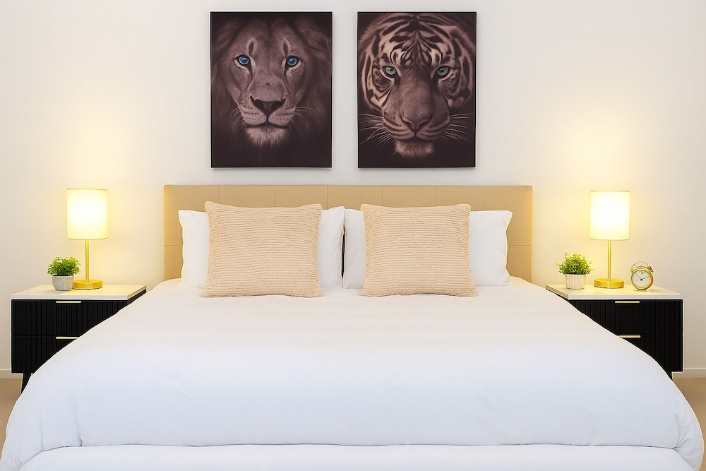 3BR Retro Escape ICC & Darling Harbour