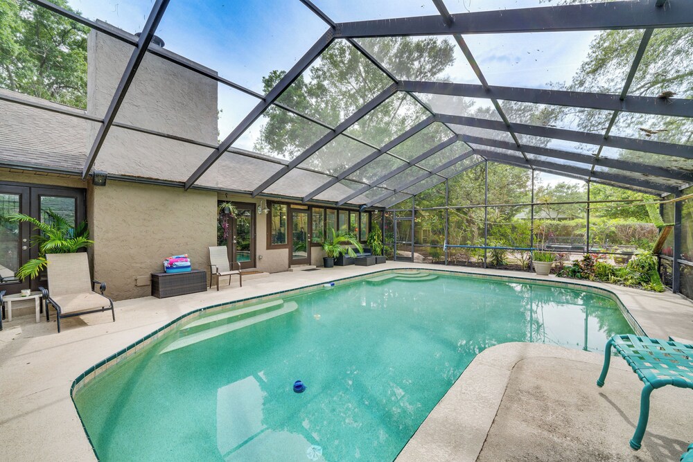 10 Mi to Disney World: Lakeside Orlando Getaway!