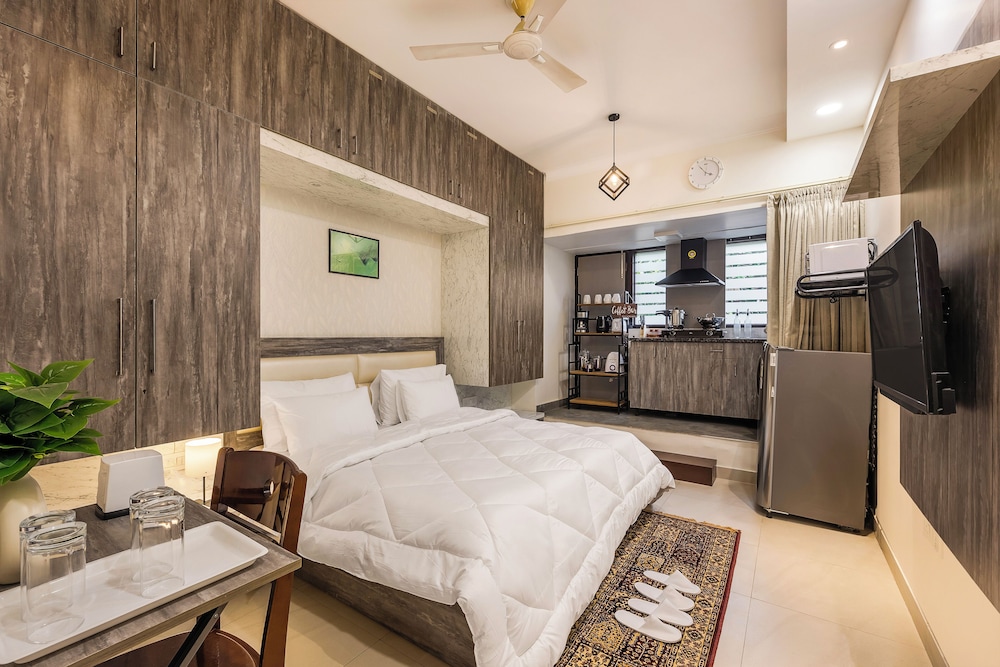 The Greenville by Parfait Street