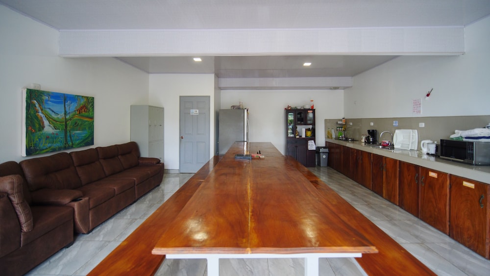 Hostel Cattleya