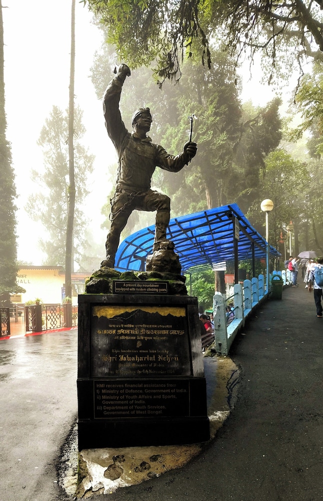 Hidden Monkey Stays Darjeeling, Railway Station