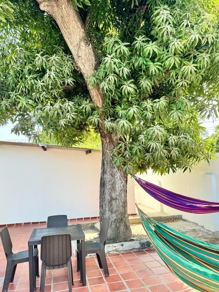 Marbar Cartagena Hostel