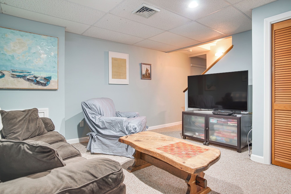 Beach & Lake Access: Home w/ Porch in Mashpee!