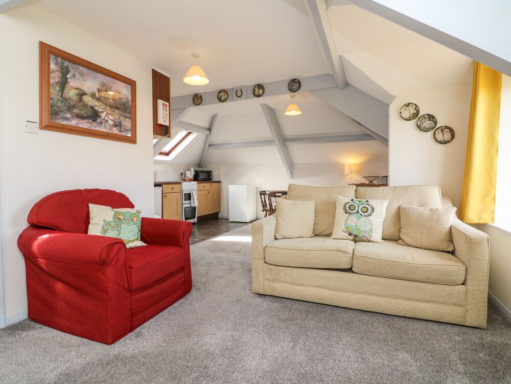 Holsworthy Vacations - The Loft - Property Image 8