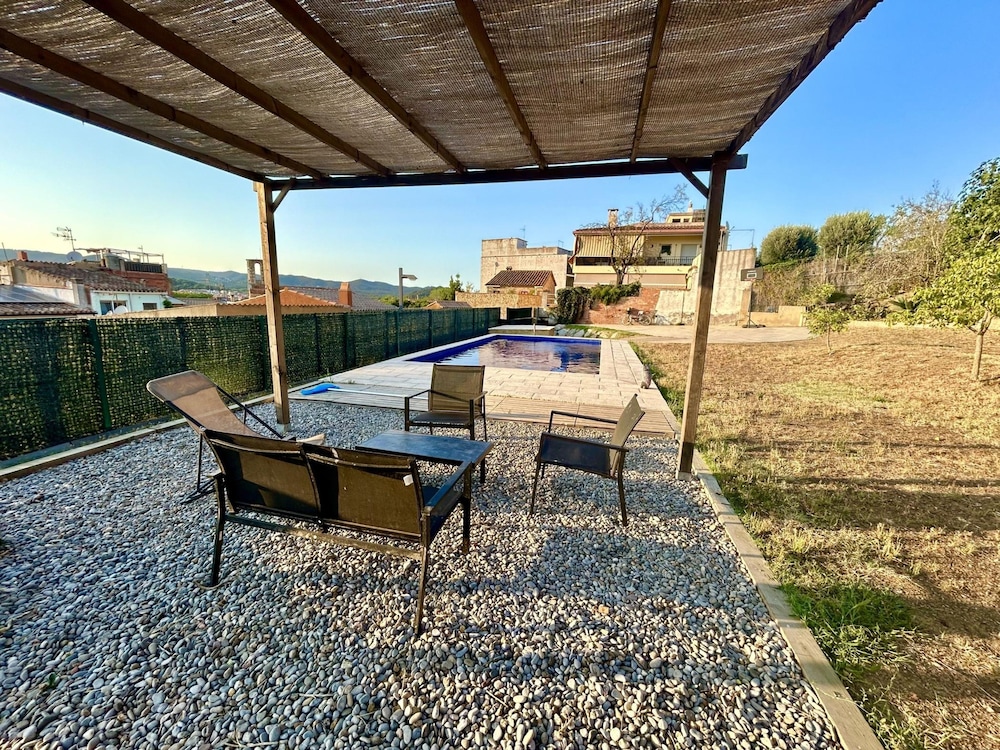 Casa amb Piscina i Jard a Palam s per 6 Persones