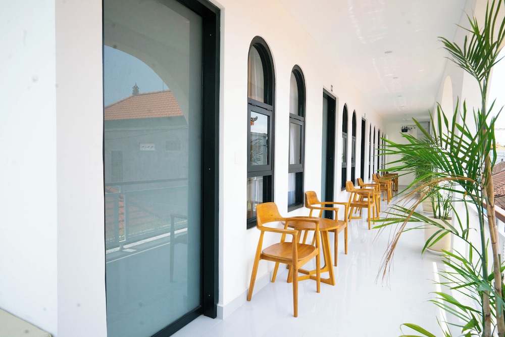Sundari Guesthouse Pererenan