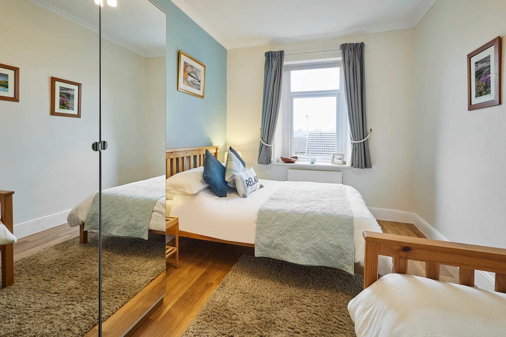 Host Stay Hope Terrace