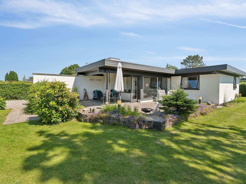 5 Star Holiday Home in Hejls