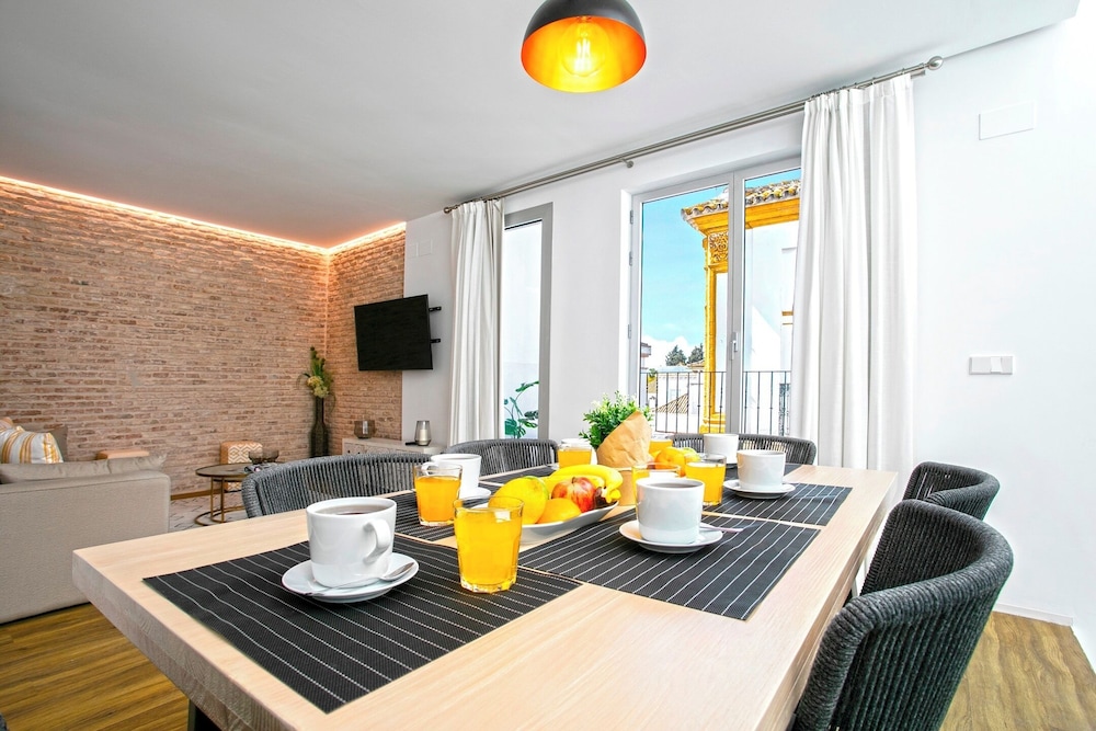 Duplex With Terrace in Sta Cruz. Santa Teresa Viii