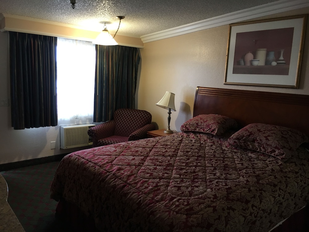 Starlite Motel - Property Image 4