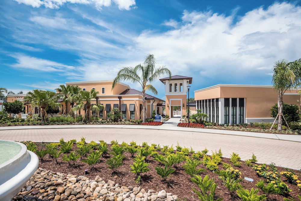 9014 Sunshine Ridge Loop
