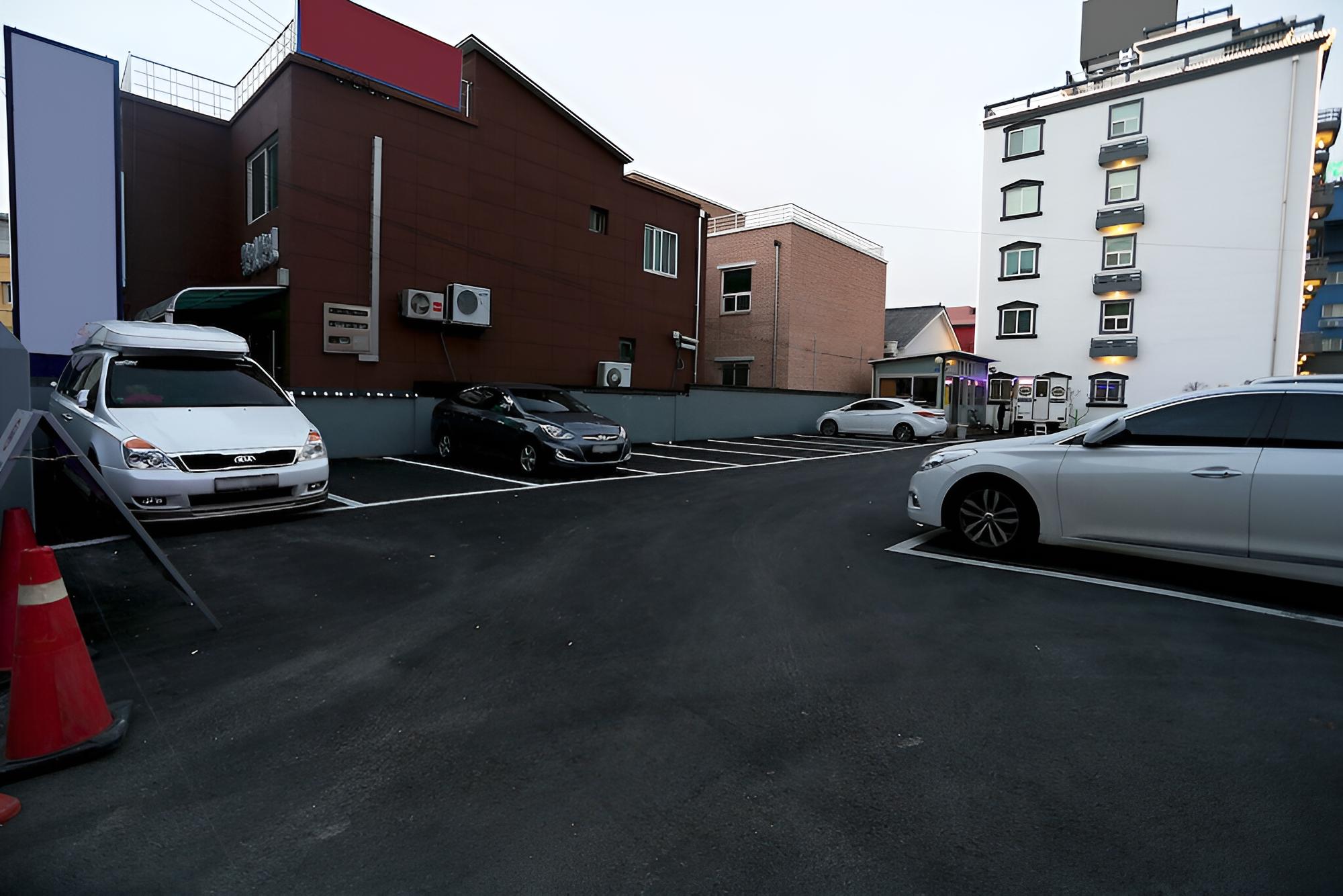 Photo 29