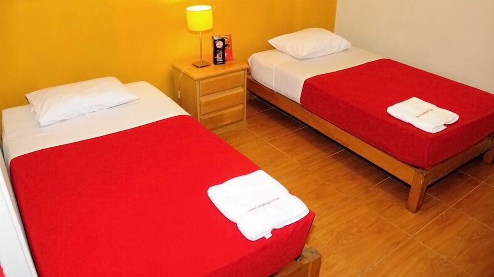 Flying Dog Backpackers Hostel