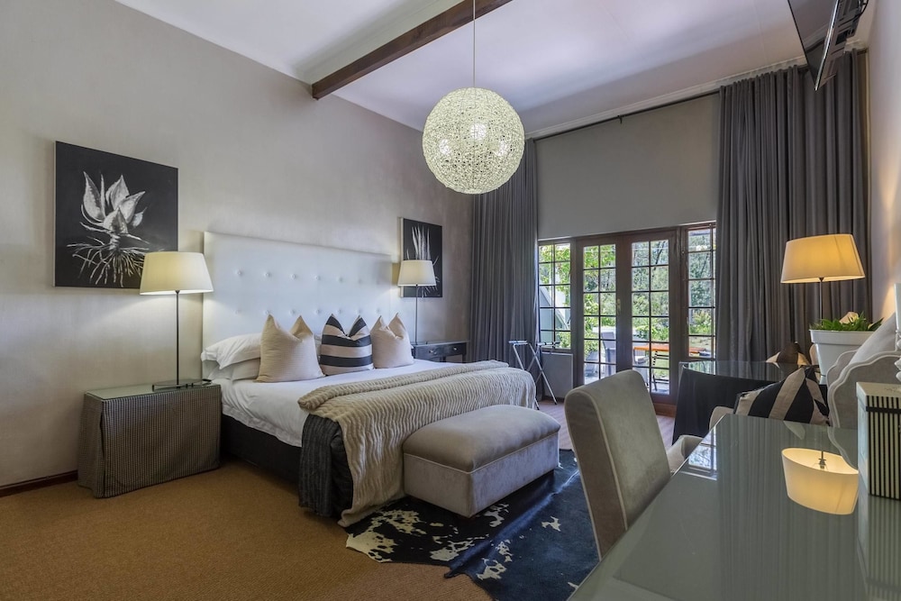 Lairds Lodge