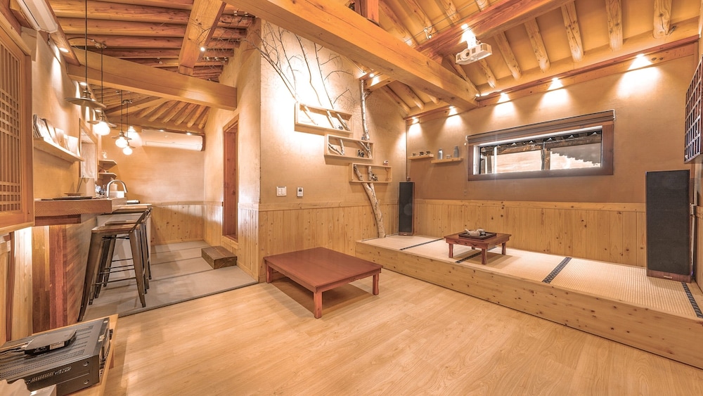 Yangpyeong Agni Choshi Mae Hanok Stay