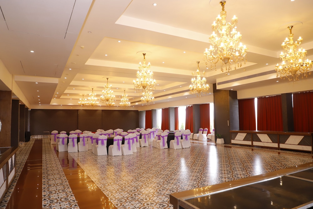 Simcha Island By Crafted Celebration