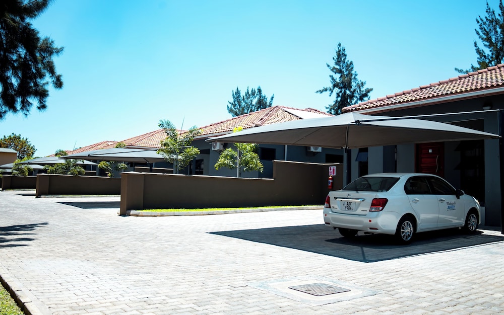 Makupula Apartments