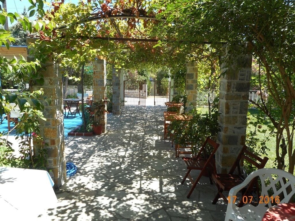 Photo 29