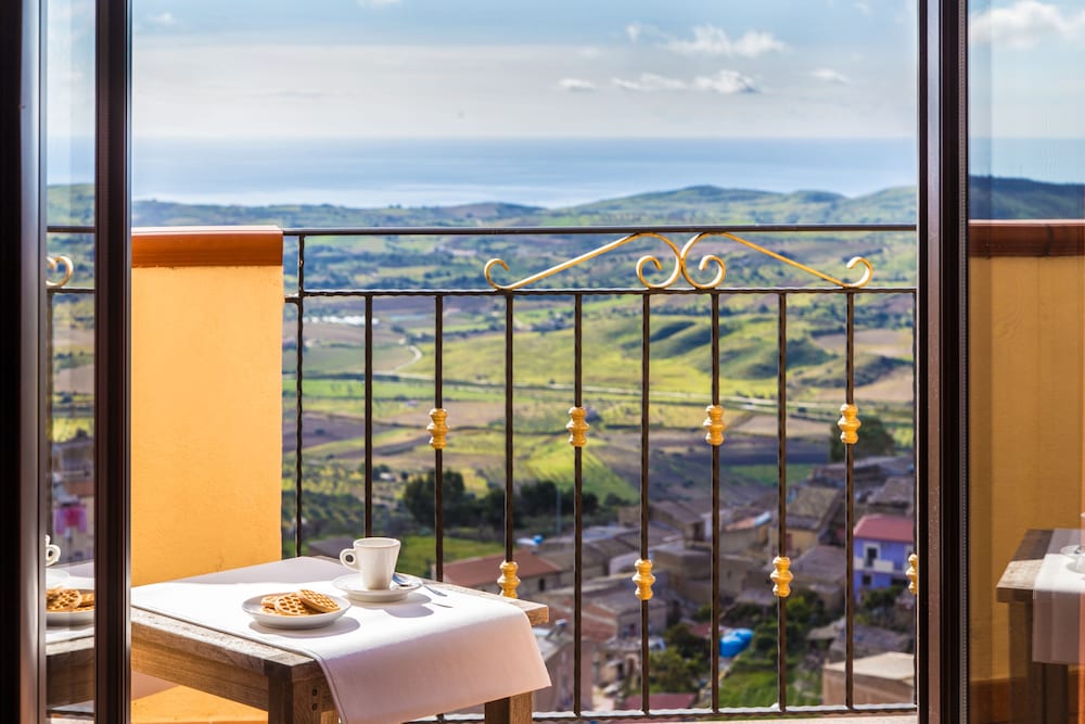 Photo 57