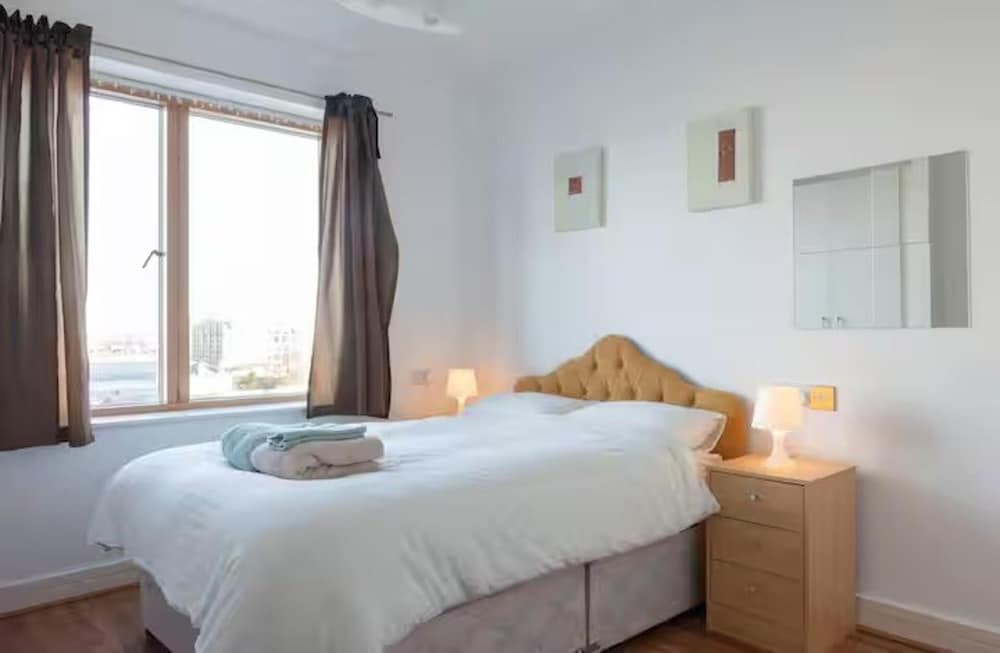 Super Grand Water Front View 2 Beds 2 Baths