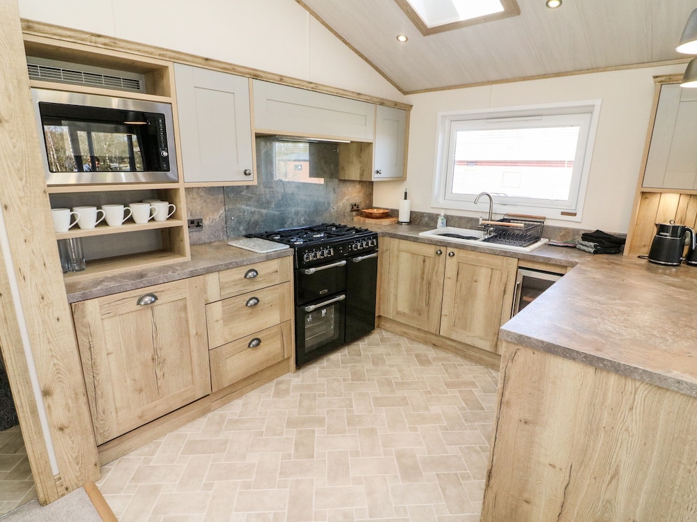 Curlew Lodge