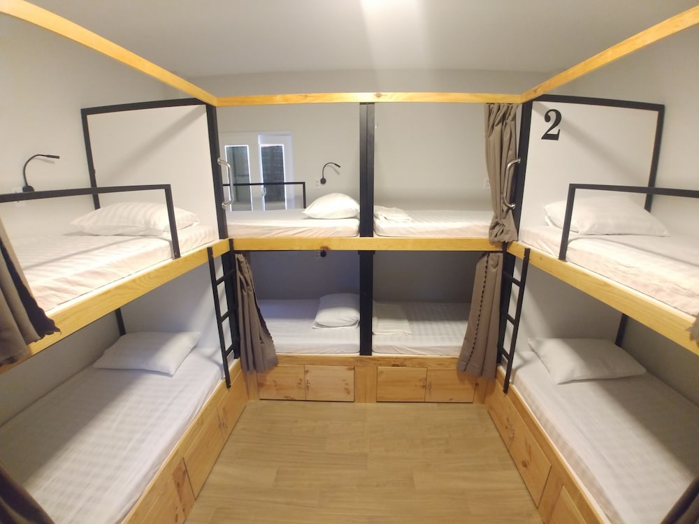 Four of a Kind Hostel