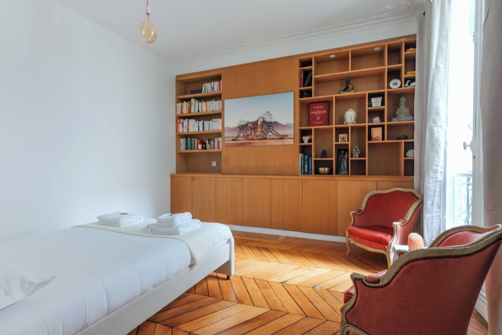 Very Spacious Apartment - 5br/10p - Champs-elysees