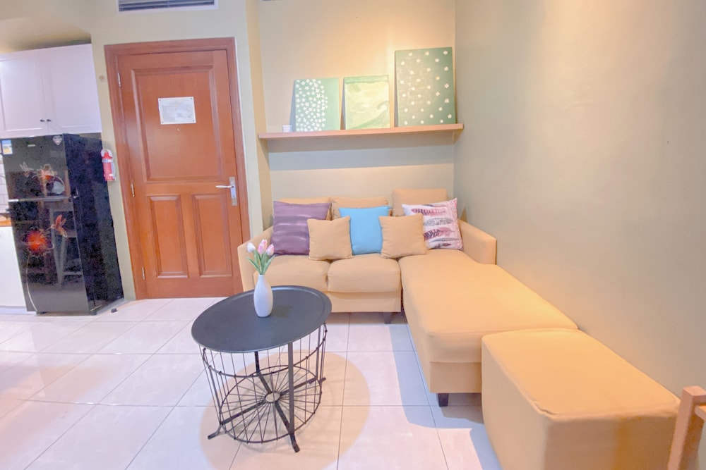 Gorgeous 2Br At Grand Setiabudi Apartment
