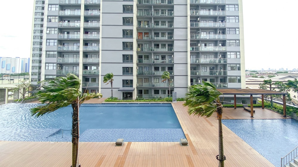 Brand New And Comfortable Studio At Daan Mogot City Apartment