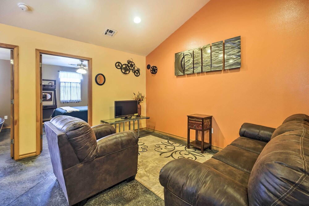 The Bunkhouse at Rolling Meadows Ranch w/ Grill! view 4