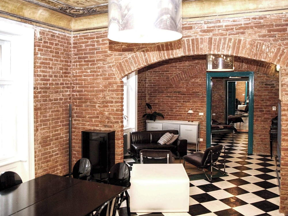 2 Bed Flat - Sleeps 3 - Wifi