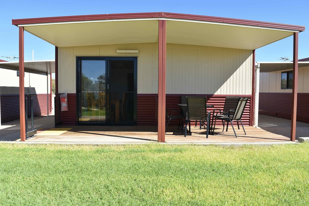 Birdsville Tourist Park