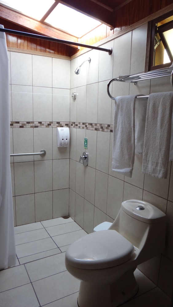Los Pinos Cabanas y Jardines