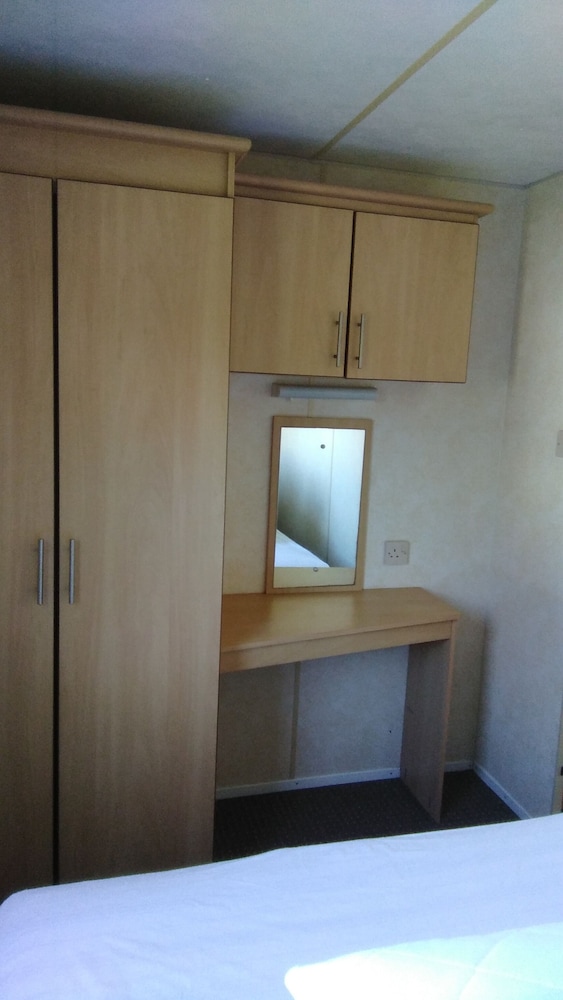 Family Fun 2-bed Caravan Family Romney Marsh view 2