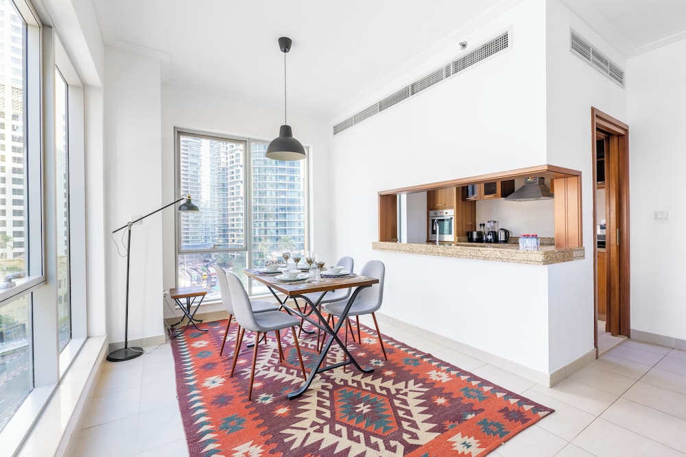 Excellent Panoramic 1BR at Attessa
