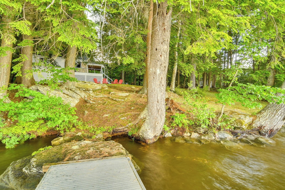 Private Dock on Messalonskee Lake: Cozy Cottage!