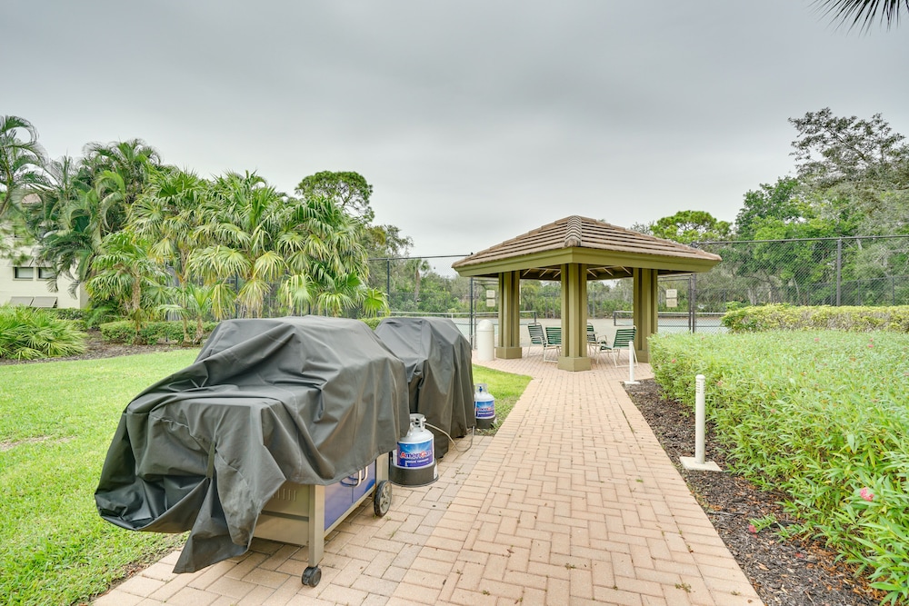 Bonita Springs Escape w/ Community Pool + Hot Tub! view 5